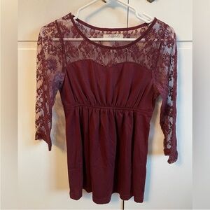 Romy Red Lace Fitted 3/4 Sleeve Blouse